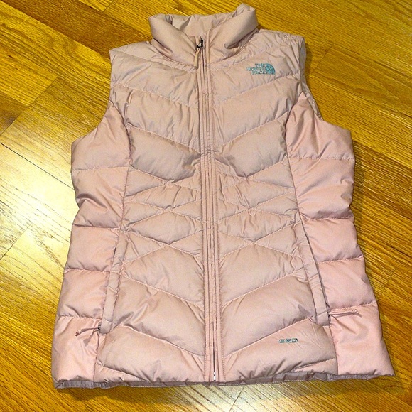 The North Face puffer vest (550) - Picture 1 of 8